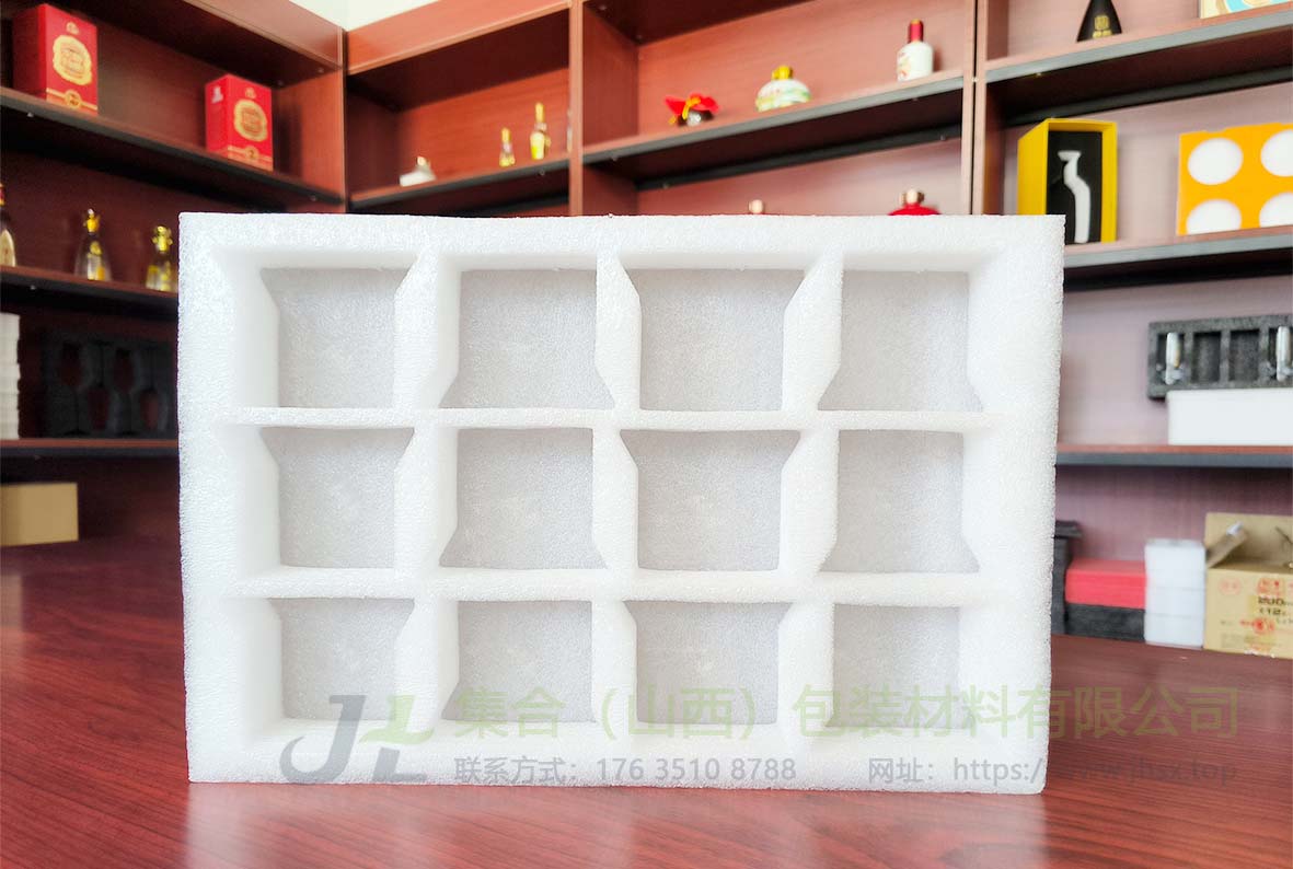 供應(yīng)山西晉城珍珠棉集合包裝設(shè)計(jì)制作各種設(shè)備配件珍珠棉托盤廠家直銷