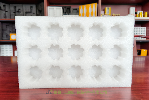 異形珍珠棉電子產品防摔減震內襯內托包裝材料，可量身定制