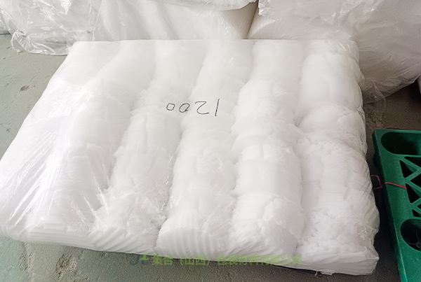 定制珍珠棉薄墊片，防震防潮珍珠棉內(nèi)襯，滿足您包裝的各種需求
