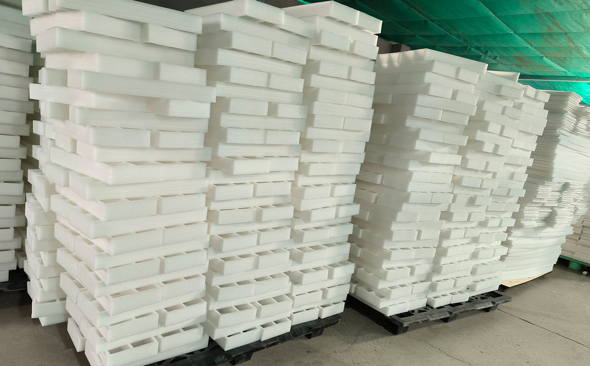 EPE珍珠棉水果托, 珍珠棉卷棉, 沙棘汁珍珠棉內(nèi)襯, 黑色EPE珍珠棉, 貼絨布珍珠棉板材, 珍珠棉板材, 太谷珍珠棉