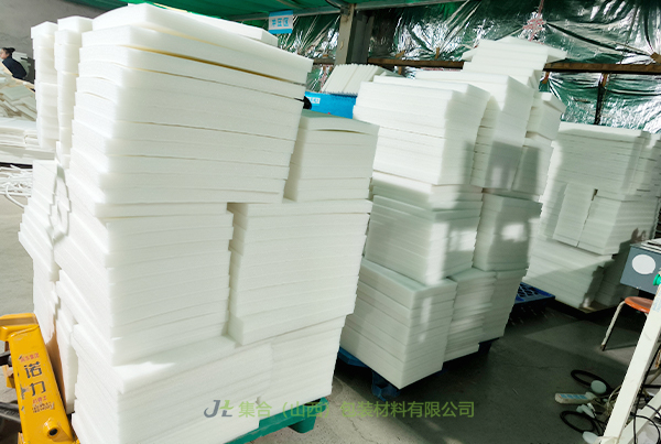 洪洞珍珠棉板-集合包装专业生产珍珠棉板材、高密度珍珠棉板材、白色珍珠棉板材原厂直发货