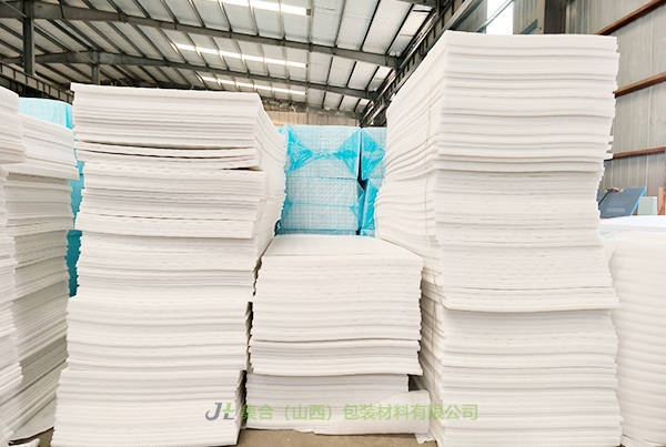 大同珍珠棉板材定制廠家-太原珍珠棉廠專業(yè)生產(chǎn)高密度珍珠棉板材、白色珍珠棉板材、復(fù)合珍珠棉板材可靠品質(zhì)佳