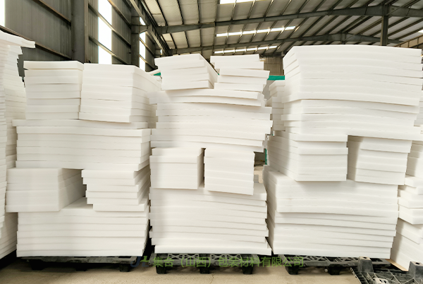 安徽省珍珠棉板材-珍珠棉廠家專業(yè)生產(chǎn)珍珠棉板材、高密度珍珠棉板材、黑色珍珠棉板材品質(zhì)無憂