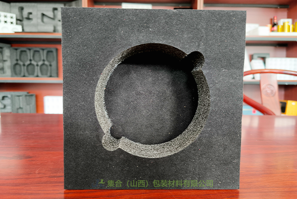 鄉(xiāng)寧珍珠棉盒-太原珍珠棉廠家專(zhuān)業(yè)生產(chǎn)珍珠棉禮盒內(nèi)襯、EPE盒、EPE珍珠棉盒廠家直銷(xiāo)