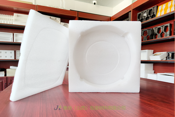 云岡珍珠棉盒-太原珍珠棉廠家專業(yè)生產(chǎn)珍珠棉盒、珍珠棉禮盒內(nèi)襯、EPE禮盒內(nèi)襯品質(zhì)卓越