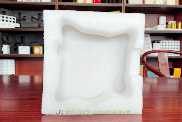 安澤珍珠棉盒-珍珠棉源頭生產(chǎn)廠家專業(yè)生產(chǎn)EPE盒、EPE禮盒內(nèi)襯、EPE珍珠棉盒實(shí)惠好選擇