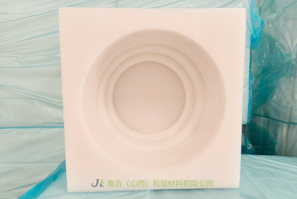 離石珍珠棉盒-太原珍珠棉廠專業(yè)生產(chǎn)珍珠棉禮盒內(nèi)襯、EPE盒、EPE珍珠棉禮盒內(nèi)襯源頭直供