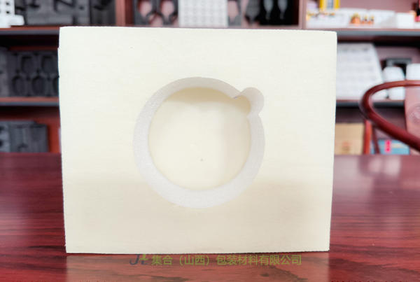 方山珍珠棉盒-太原珍珠棉廠家專(zhuān)業(yè)生產(chǎn)珍珠棉禮盒內(nèi)襯、EPE禮盒內(nèi)襯、EPE珍珠棉禮盒內(nèi)襯直銷(xiāo)優(yōu)質(zhì)品