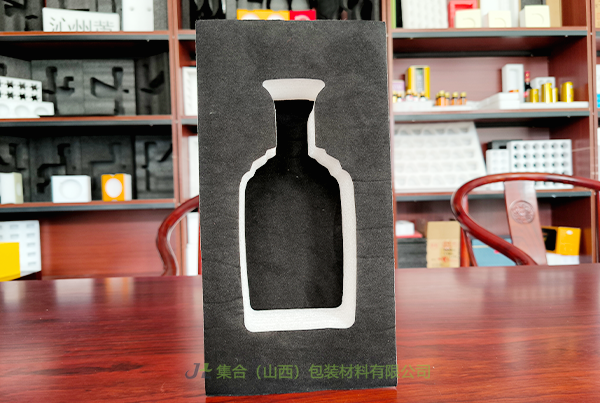 供應(yīng)古縣珍珠棉-集合包裝專業(yè)生產(chǎn)珍珠棉托盤、黑色EPE板材、珍珠棉玻璃包裝品質(zhì)上乘