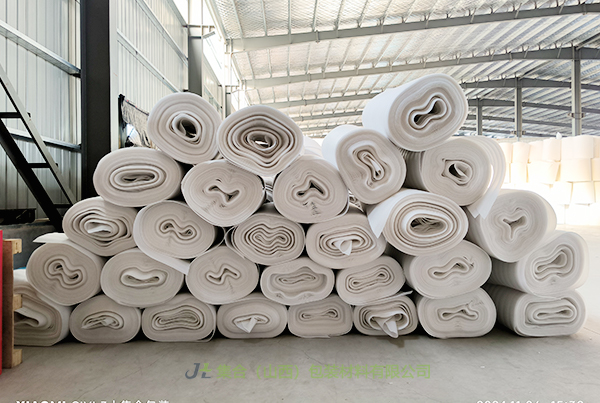 婁煩珍珠棉卷材-集合包裝專業(yè)生產(chǎn)珍珠棉卷棉、珍珠棉保溫卷棉、珍珠棉大棚保溫卷棉直銷優(yōu)質(zhì)品