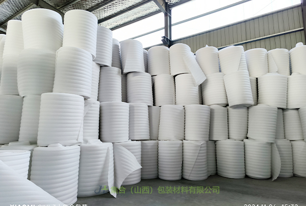 屯留區(qū)珍珠棉卷材-珍珠棉源頭生產(chǎn)廠家專業(yè)生產(chǎn)EPE卷棉、EPE珍珠棉卷棉、珍珠棉保溫卷棉品質(zhì)上乘