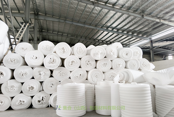 清徐珍珠棉卷材-珍珠棉廠家專業(yè)生產(chǎn)珍珠棉卷棉、EPE珍珠棉卷棉、珍珠棉大棚保溫卷棉廠家直供