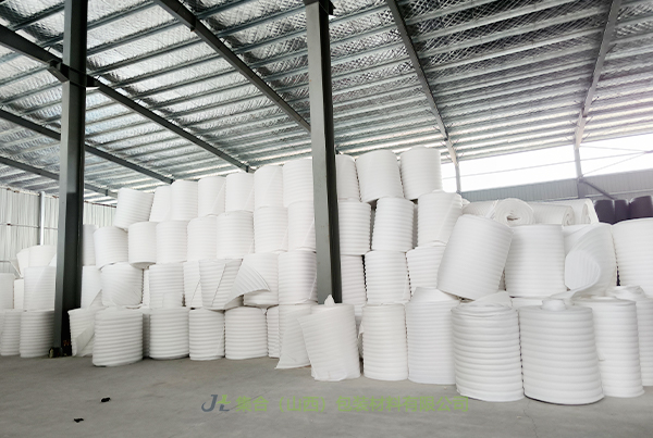 盂縣珍珠棉卷材-珍珠棉廠家專業(yè)生產(chǎn)EPE卷棉、EPE珍珠棉卷棉、珍珠棉大棚保溫卷棉原廠直售