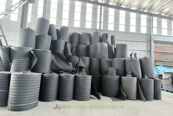 臨汾珍珠棉生產(chǎn)廠家-山西珍珠棉廠家專業(yè)生產(chǎn)EPE珍珠棉托盤、珍珠棉保溫卷棉、貼紙珍珠棉板材源頭發(fā)貨