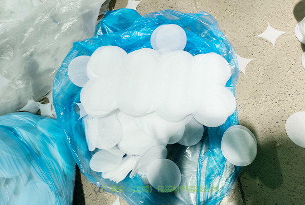 高密度珍珠棉板材, 復(fù)合珍珠棉板材, 珍珠棉板材, IXPE復(fù)合EPE內(nèi)襯, EPE珍珠棉板, EPE珍珠棉定制產(chǎn)品, 呼市珍珠棉