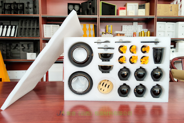 聞喜哪里定做珍珠棉-太原珍珠棉廠家專業(yè)生產(chǎn)珍珠棉雞蛋托、機(jī)械設(shè)備珍珠棉包裝、貼紙EPE珍珠棉板材廠價(jià)直出貨