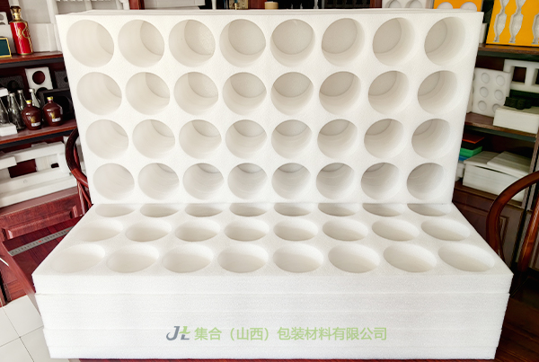 偏關(guān)珍珠棉包裝-山西珍珠棉廠家專業(yè)生產(chǎn)珍珠棉托盤、珍珠棉內(nèi)襯、珍珠棉水果托高性價比